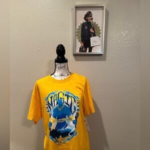 NWT Disney Parks Neff Collaboration Aladdin Genie Magic Yellow Tee L